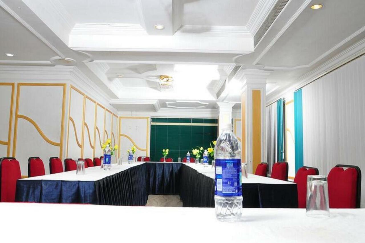 Hotel Ashok Residency 2*